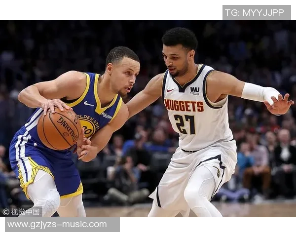 勇士与掘金激战第四节精彩瞬间回顾与分析